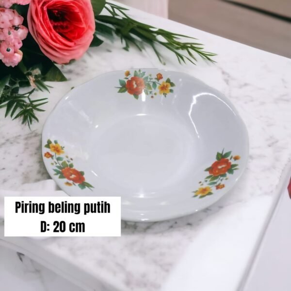 Piring Keramik putih (D:20 cm)
