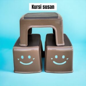 Kursi kecil Susan