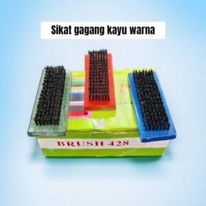 Sikat baju warna (Gagang kayu)