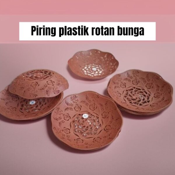 Piring plastik rotan Bunga (21-25 cm)